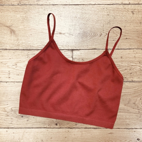 American Eagle Cropped Tank Reseller Bundle - Picture 1 of 4